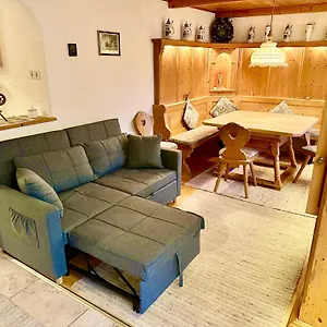 Apartment Sinja Erlebnisferienwohnung, Hausham